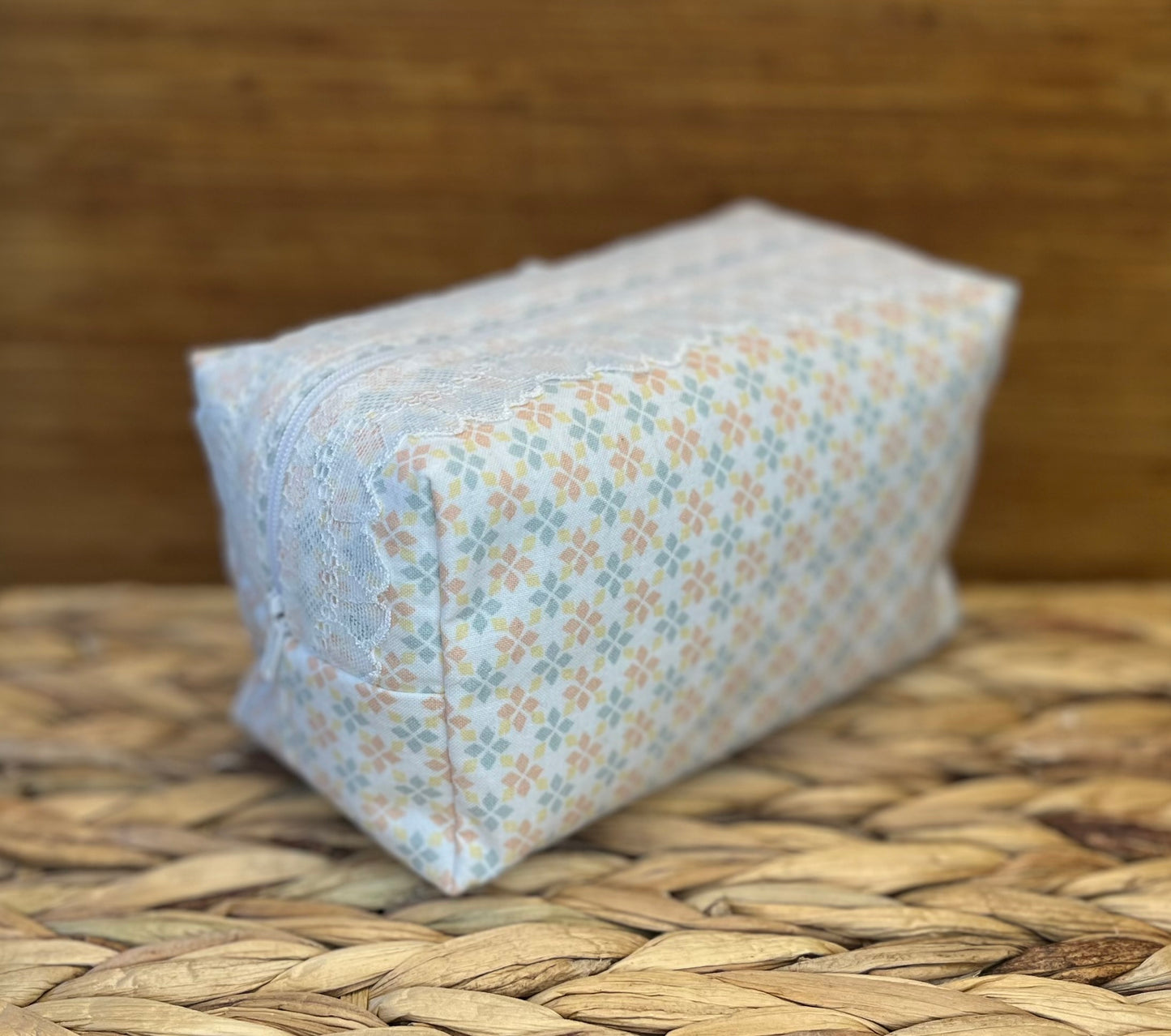 Tygväska, Röd-blå fyrklöver