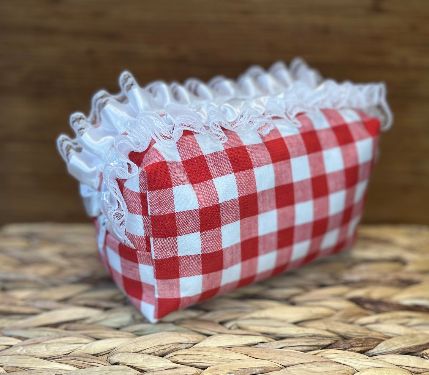 Tygväska, Rutig röd