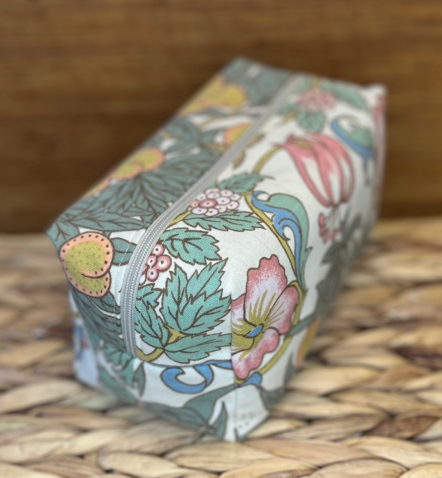 Tygväska, Gammeldags blomma