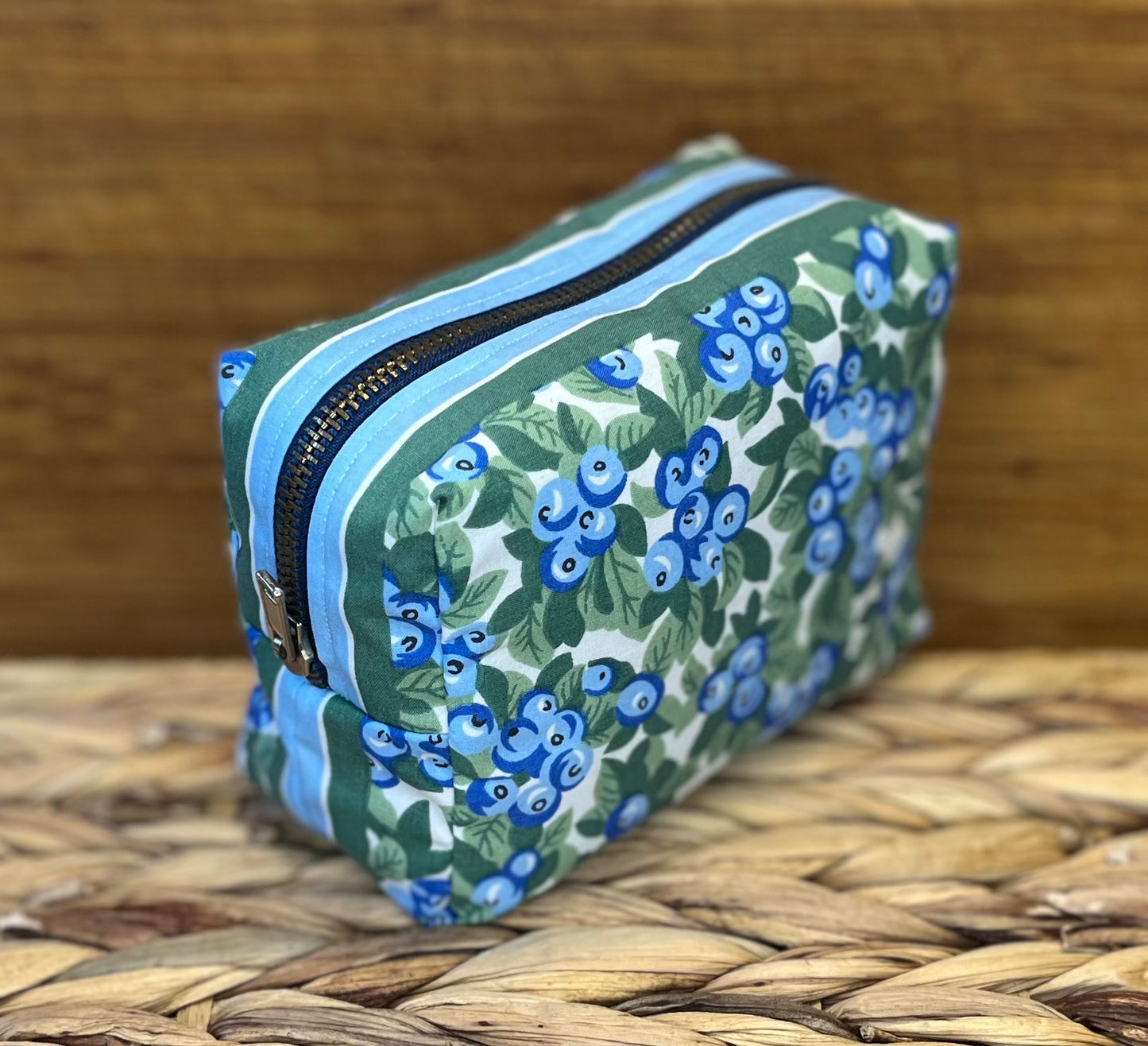 Tygväska liten, Blåbär