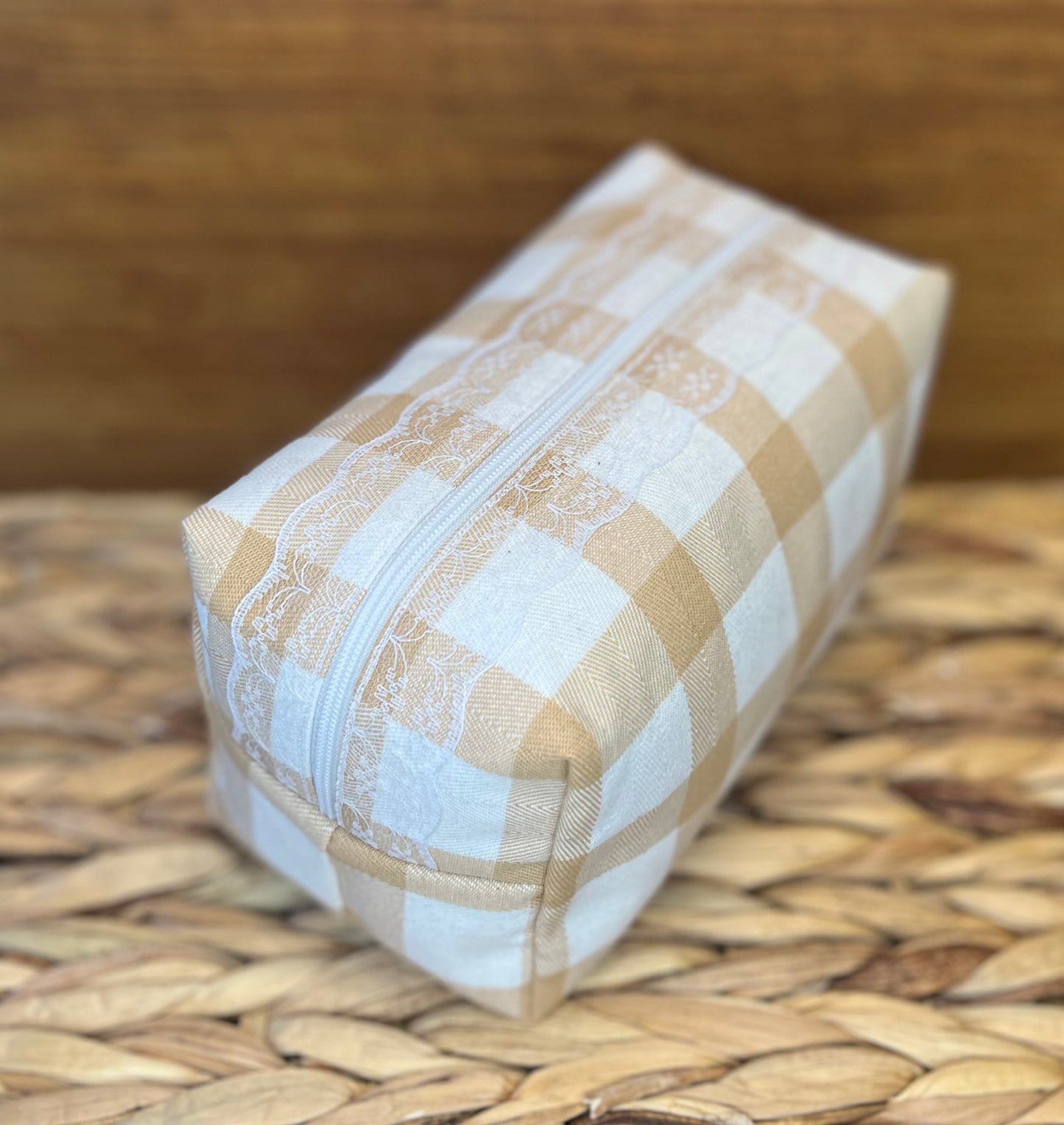 Tygväska, Rutig beige